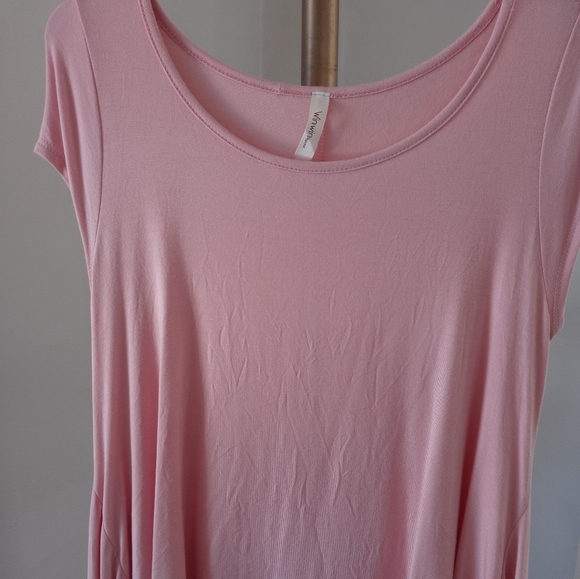 Win Win Apparel Women's Blouse Top Sleeveless In Size Large 2x Available - Picture 2 of 3